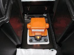 Fig 8 Volt Manual Disconnect Lever Power Plug Fig 8 Volt Manual Disconnect Lever Power Plug