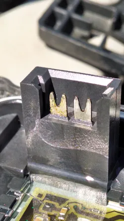 Ma0415 E13 Ma0415 E13