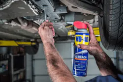 Wd 40 Ez Reachaction Shot Wd 40 Ez Reachaction Shot
