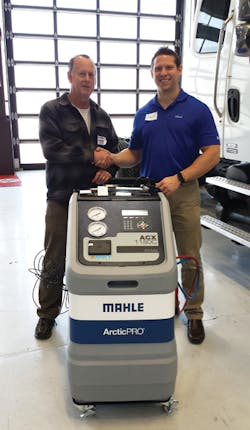 Mahle Machinedonation Cmyk Mahle Machinedonation Cmyk