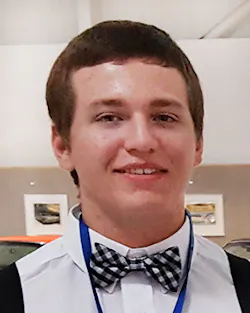 Traviskruegerheadshot