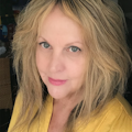 Carolyn Gray