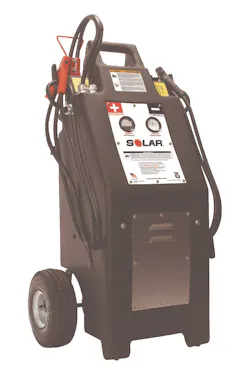 Solarheavytruckcommercialchargerstarterht1224 10097168 Solarheavytruckcommercialchargerstarterht1224 10097168