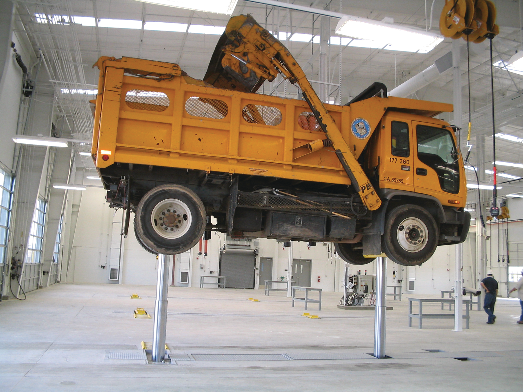 Ingroundlifts 10101152