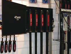 Dominatorbarvaultlockboxno 10102684 Dominatorbarvaultlockboxno 10102684