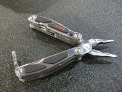 Multitoolwithledno 10102678 Multitoolwithledno 10102678