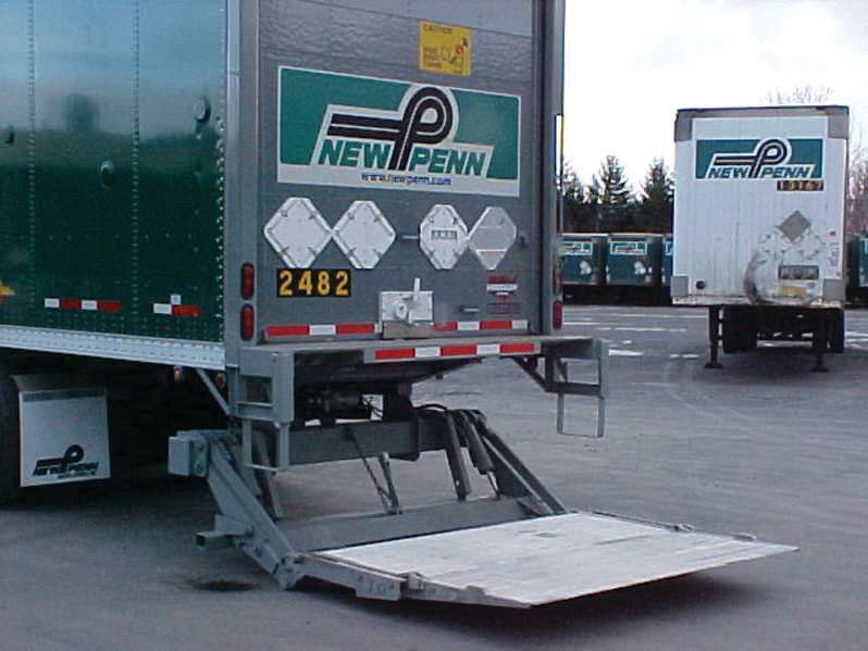 Lrst40liftgate 10125854