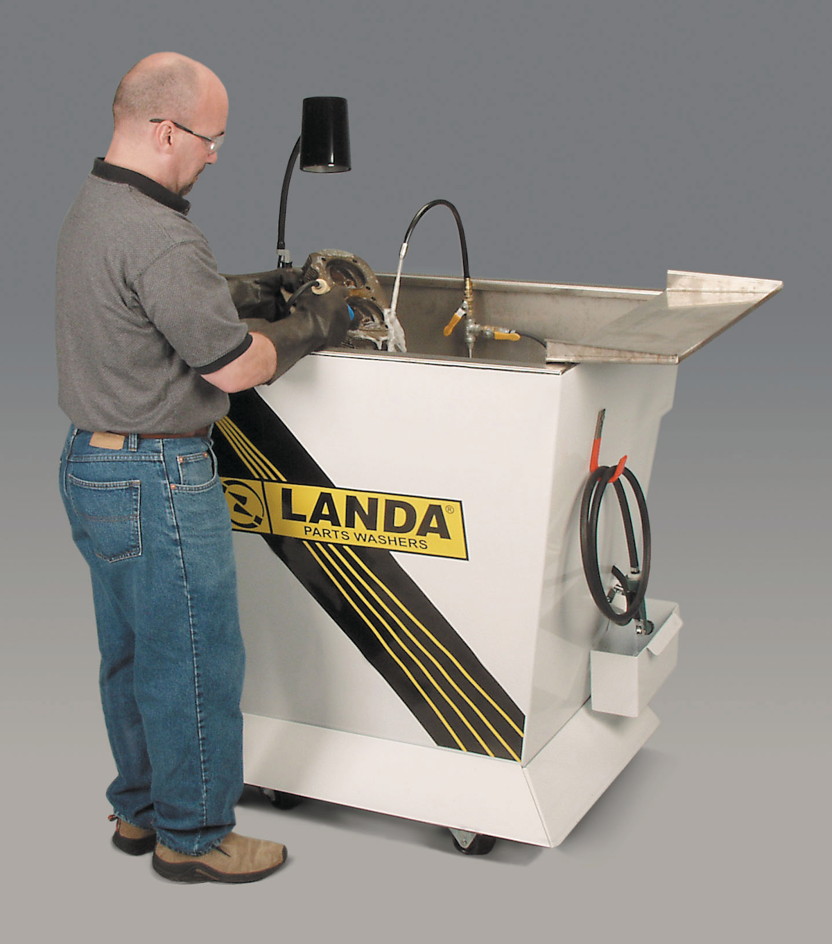 Rebel Parts Washer From Landa Water Cleaning Systems Vehicle Service Pros