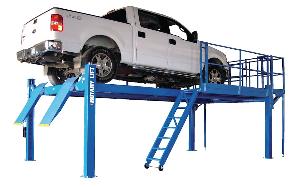 Quick Lube Lift Vehicle Service Pros