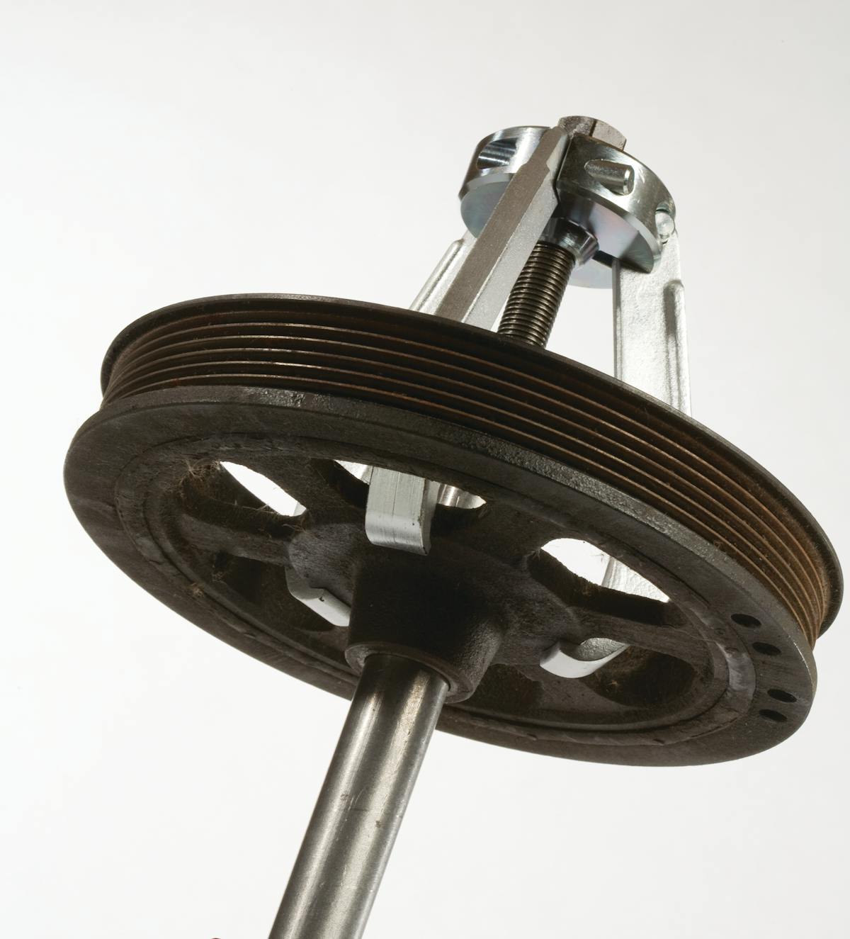 CH3 damper pulley puller Vehicle Service Pros