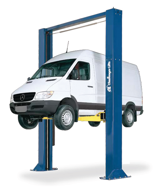 Challenger Lift's Heavy DutyCargo Lift