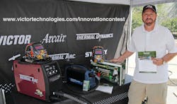 Victor Technologies&apos; communication manager Bill Wehrman showcases the &apos;Innovation to Shape the World&apos; contest&rsquo;s $4,000 prize package to welding students and instructors at the 2012 SkillsUSA competition in Kansas City, Mo.