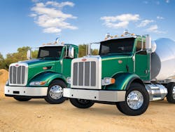 Peterbilt Motors Company announces the availability of the new 2013 Cummins Westport ISX12 G natural gas engine.