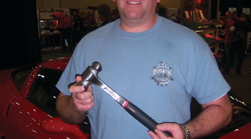 Chad Nelson appreciates the patented anti-vibe technology on the Mac Tools anti-vibe hammers.