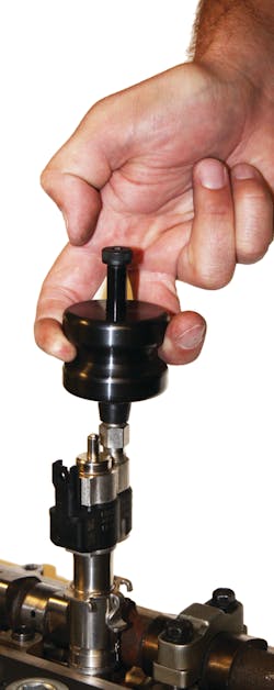 The SP Tools&apos; BMW injector puller allows for easy removal of BMW injectors. For more information on this product go to www.VehicleServicePros.com/10925062.