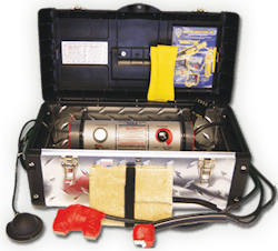 Kit comes complete with case, instructional DVD, L wedges and Concentrator, Glass Blaster and Fast-Off Pad Attachments