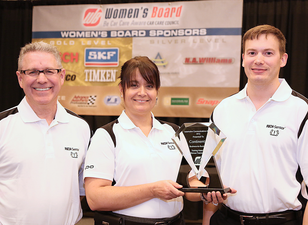 From Continental Commercial Vehicles & Aftermarket, (left to right): Howard Laster, Managing Director, Aftermarket, AnnaMaria Blose, Marketing Communications Director, and Steve Landis, TPMS Product Manager