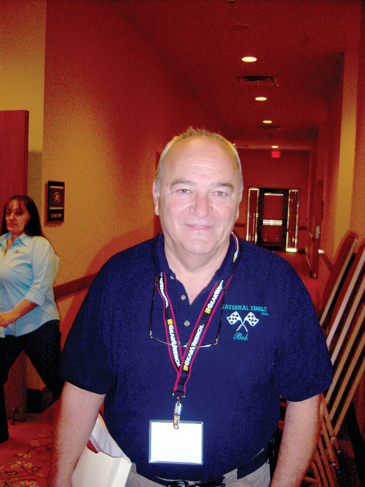 Bob Petrilli is an independent mobile distributor based in Bradenton, Fla.