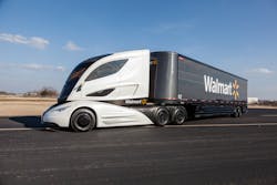 The WAVE concept truck has a range-extended hybrid powertrain that can run on diesel, natural gas and/or biodiesel.