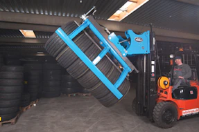 Marangoni Tread Vehicle Service Pros