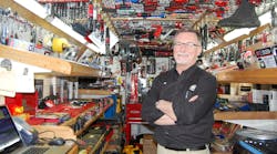 Mac Tools distributor Tim Lyons has been running his Renton, Wash. route for nearly six years