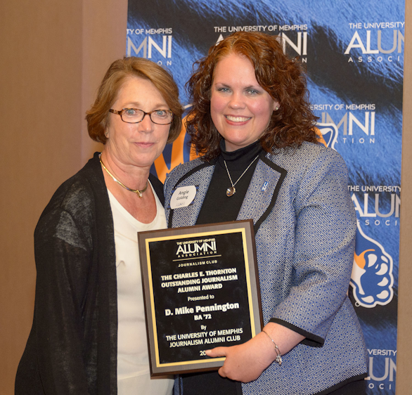 Mike Pennington receives posthumous award from University of Memphis, first Pennington Mentor