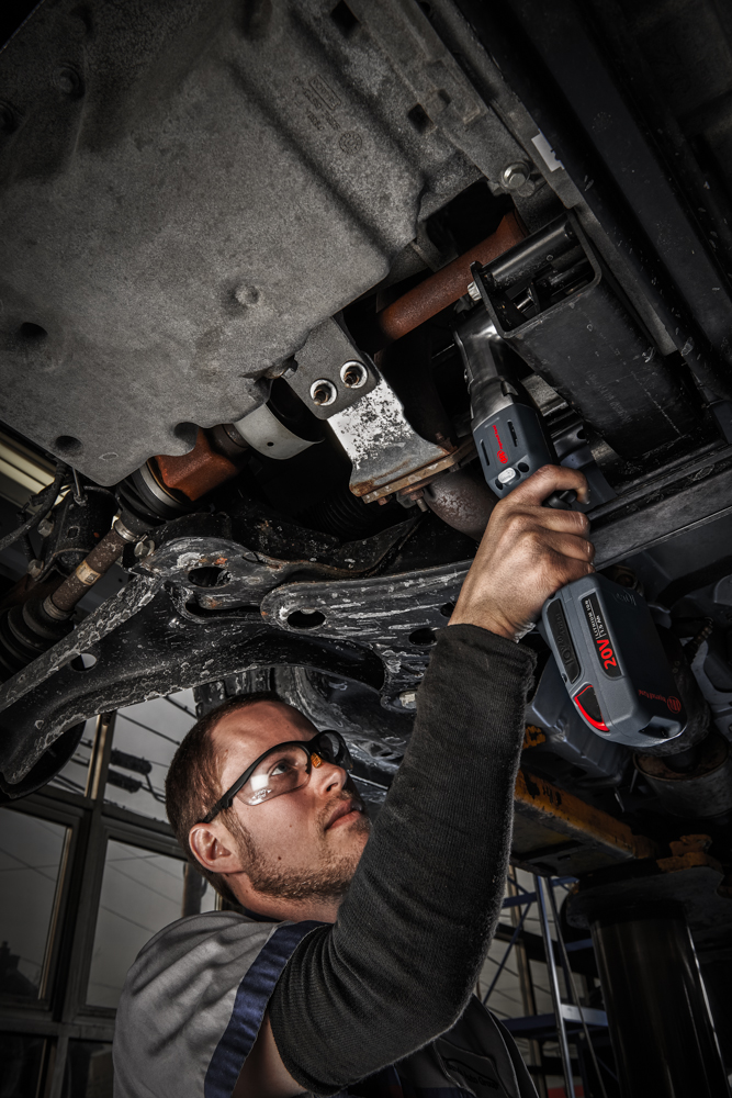 Though pneumatic tools have been in automotive shops for many years, cordless power tools have become increasingly more popular with technicians as technology has improved.