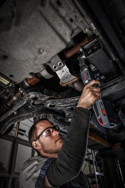 Though pneumatic tools have been in automotive shops for many years, cordless power tools have become increasingly more popular with technicians as technology has improved. Though pneumatic tools have been in automotive shops for many years, cordless power tools have become increasingly more popular with technicians as technology has improved.