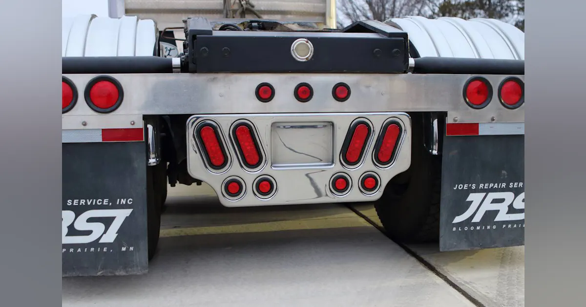 Rear Center Light Panel | Vehicle Service Pros