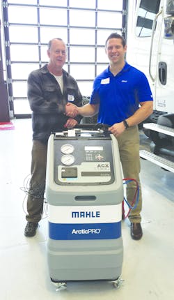 MACS member Bob Stockero (left), automotive instructor at Santa Barbara City College was the lucky recipient of an ArcticPRO ACX1180C courtesy of MAHLE Service Solutions. Stockero is congratulated by Chuck Kinkade, business development manager, MAHLE Service Solutions. Thirty-five technicians of all ages attended the clinic which included a demonstration of the ACX1180C recovery machine by Kinkade.