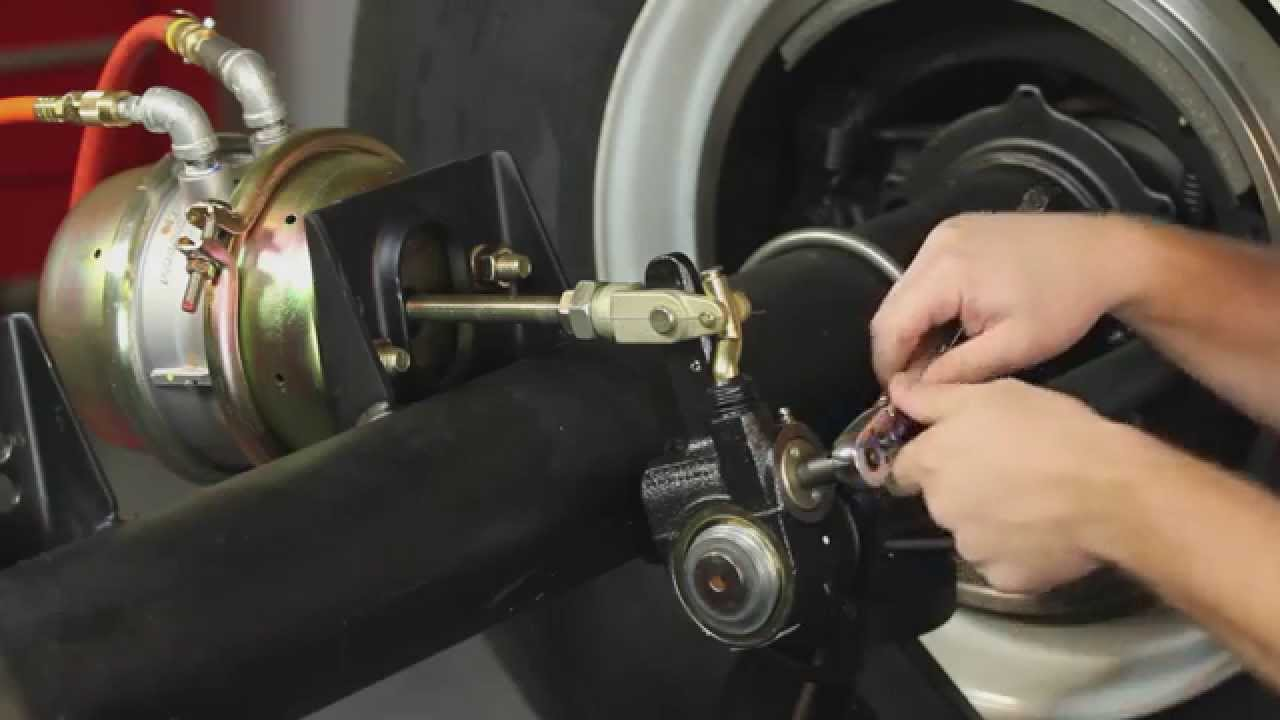 VIDEO: Accuride Gunite Automatic Slack Adjuster Service