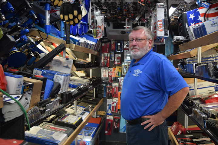 Photo Gallery: Tim Bader, Cornwell Tools | Vehicle Service ...