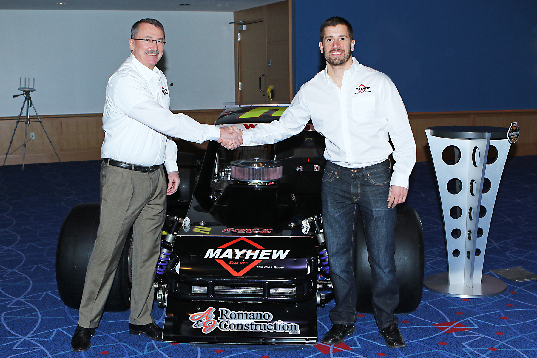 2 Mayhew Sponsorship Photo 27s 12 10 1653097 Copy John Lawless 2c President 58542d3d3e6f4