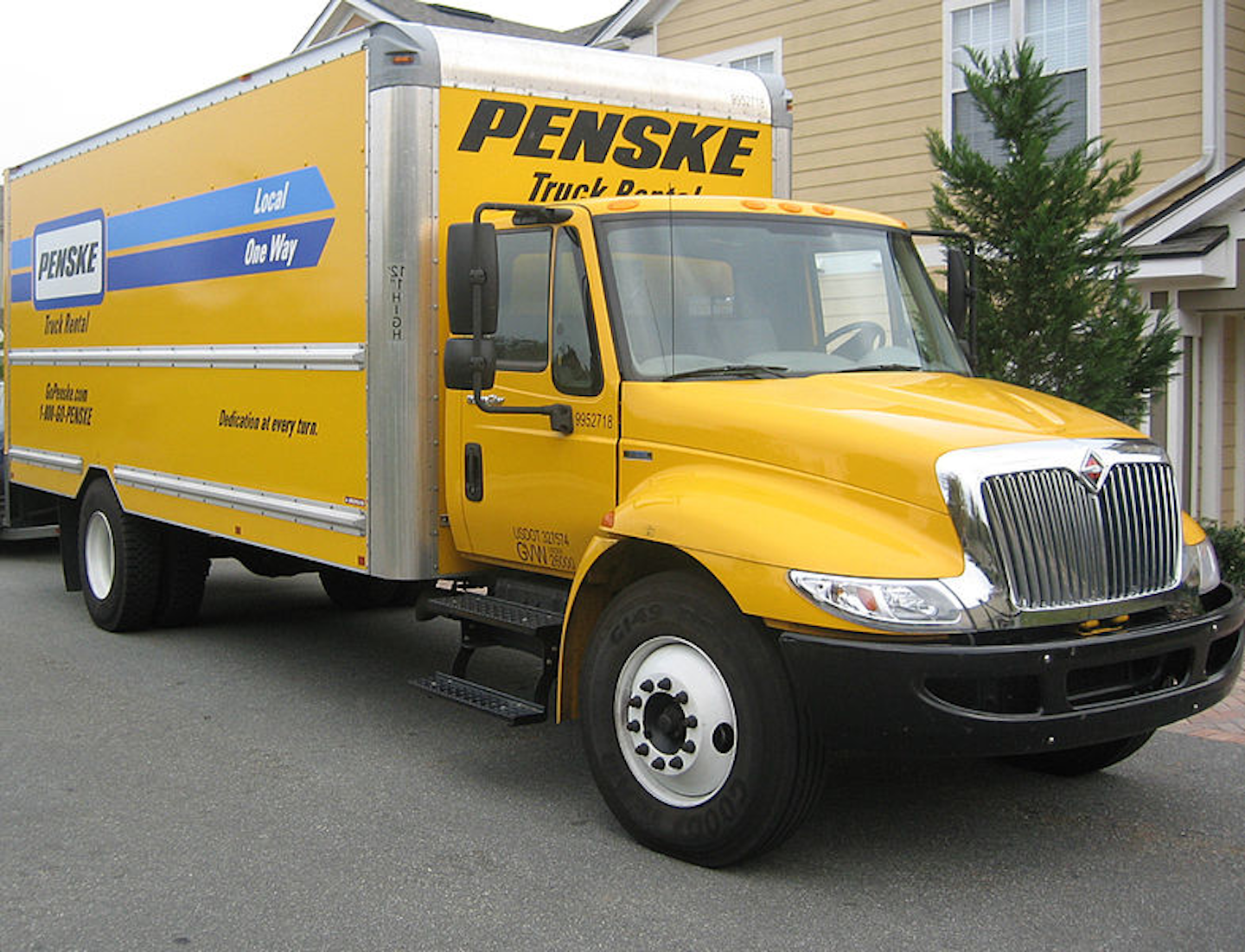 Penske Truck Leading launches connected fleet solutions Vehicle