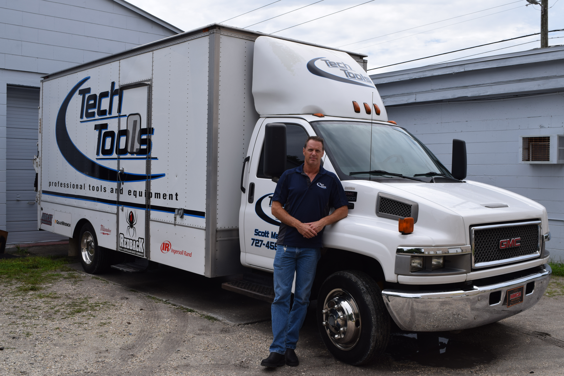 The importance of branding the tool truck Vehicle Service Pros