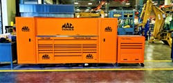 This Macsimizer Series toolbox with hutch and two side lockers is 11&rsquo; 6&rdquo; long, 6&apos; tall and 30&apos; deep.
