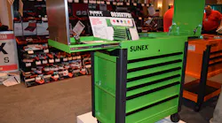 The Sunex 8035 XTFD cart holds up to 50 lbs on each slide, and up to 200 lbs in the top compartment.