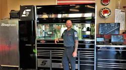 This Snap-on KRL Series 1023 Roll Cab toolbox is 11' 4' long, 7' 4' high, 29' deep.