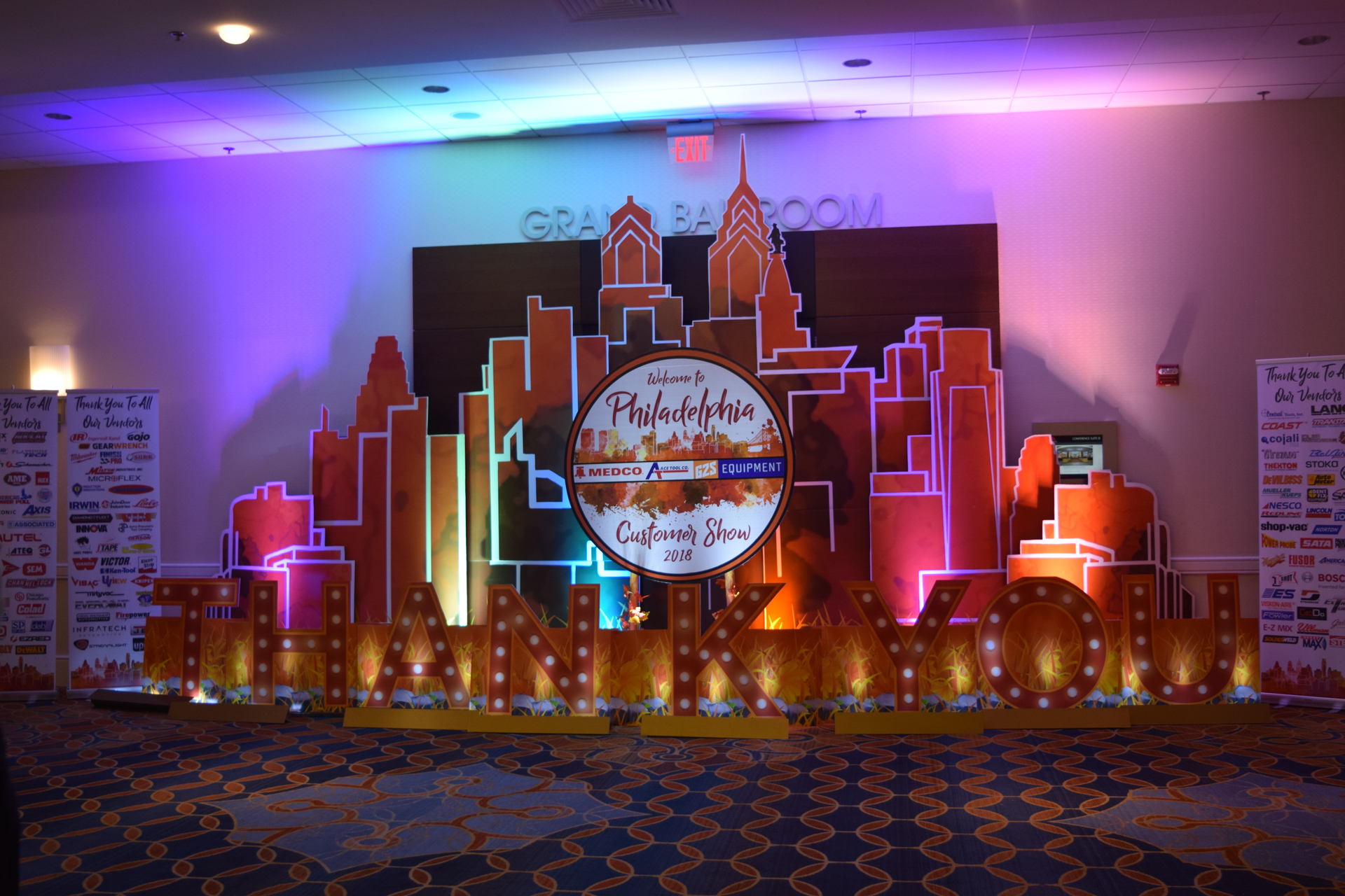 The entrance to the closing celebration of the MEDCO 2018 Customer Show.