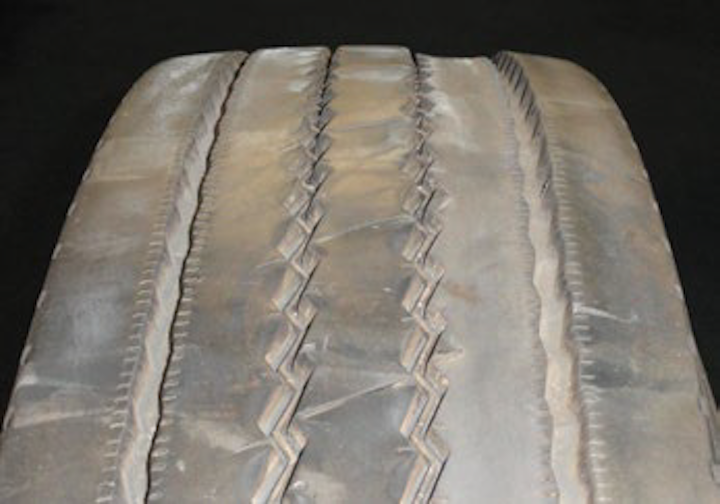 Image examples of commercial truck tire wear by type Vehicle Service Pros