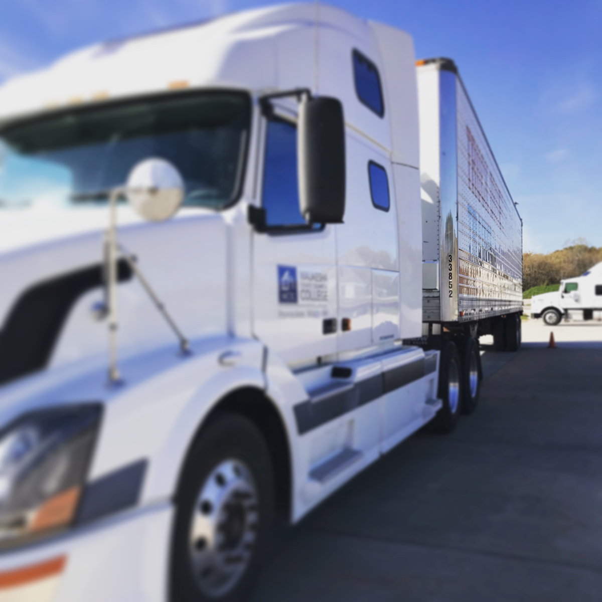 Backing A Big Rig Is No Joke Vehicle Service Pros
