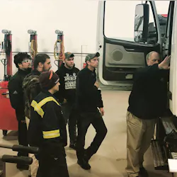 Training Image 5ca759e39d00e