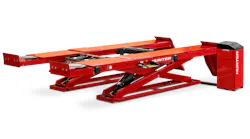 The Hunter RX12 car scissor lift series is designed to maximize productivity while utilizing limited space.