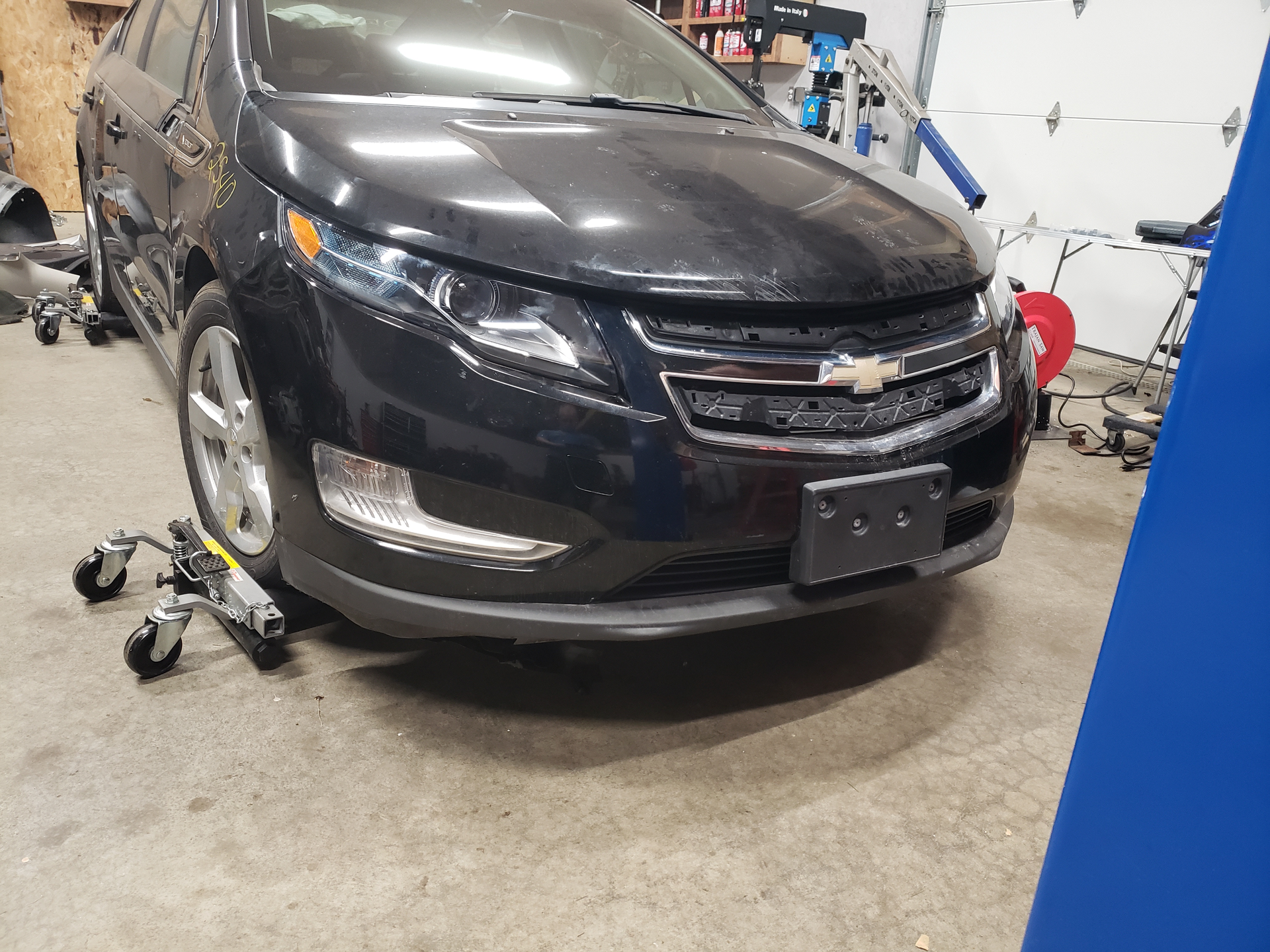 Using the Autel IM608, Schnitz was able to program the keys, run diagnostics, and use the J-2534 programming to fix this 2015 Chevy Volt Hybrid.