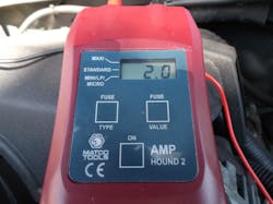 Cal Van's Amp Hound 2 showing a 2 amp draw. Cal Van's Amp Hound 2 showing a 2 amp draw.