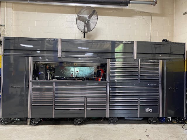Massive snap on tool clearance box