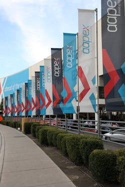 Aapex Outside 60a2823c8923b Aapex Outside 60a2823c8923b