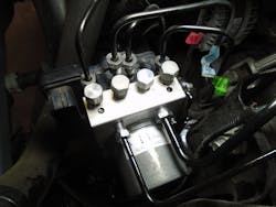 Figure 2 - Image of blockers being used to diagnose an HCU Figure 2 - Image of blockers being used to diagnose an HCU