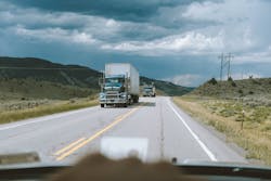 Transport truck 60c8b8f69fcb7 Transport truck 60c8b8f69fcb7