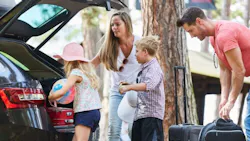Family Children Load Car Luggage 500x281 6138f7013e03f